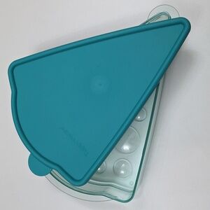 Tupperware Pizza Slice Container - Keep 'n Heat Pizza Slice Keeper - Vintage